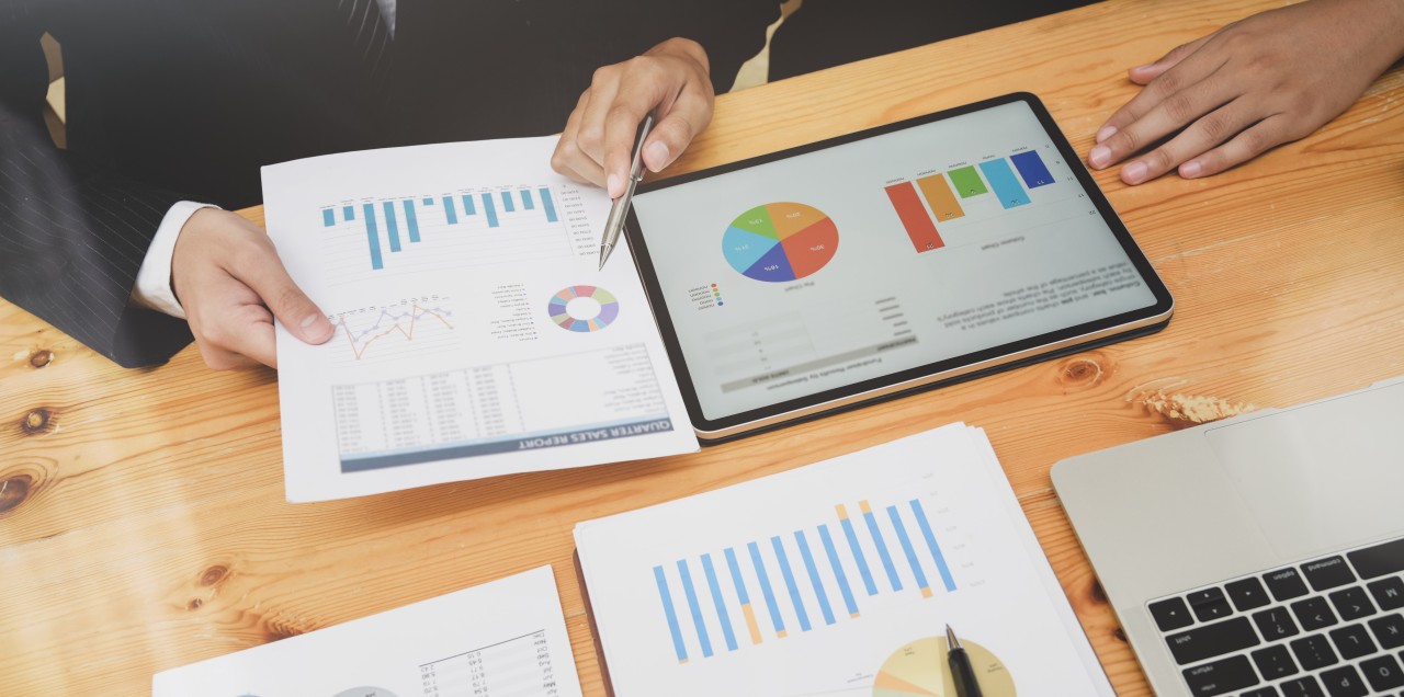 como montar um funil de vendas no crm: Captura de Leads, Qualificação, Apresentação, Negociação e Fechamento. Pós-Venda: O funil que continua na fidelização. Etapas do funil de vendas. Aumentar a taxa de conversão do funil de vendas. estão de funil de vendas para empresas em Joinville